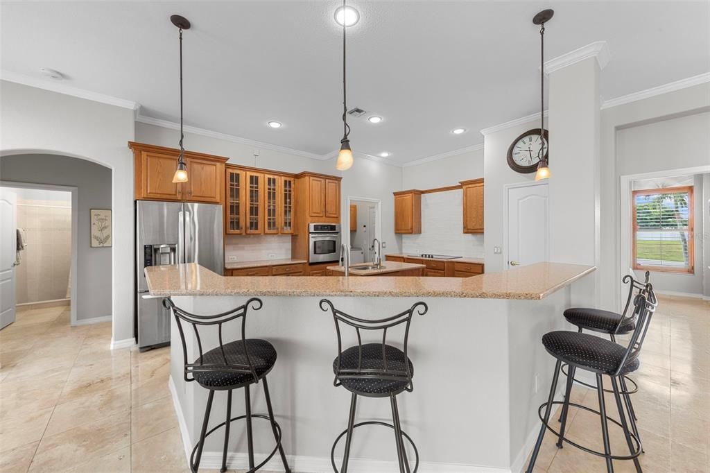 For Sale: $579,900 (3 beds, 2 baths, 2337 Square Feet)