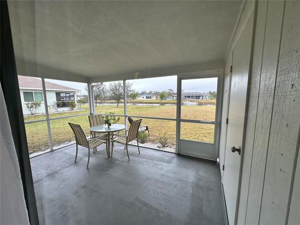 На продажу: $550,000 (4 спален, 0 ванн, 2086 Квадратных фут)