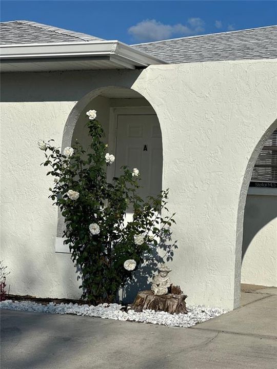 На продажу: $550,000 (4 спален, 0 ванн, 2086 Квадратных фут)