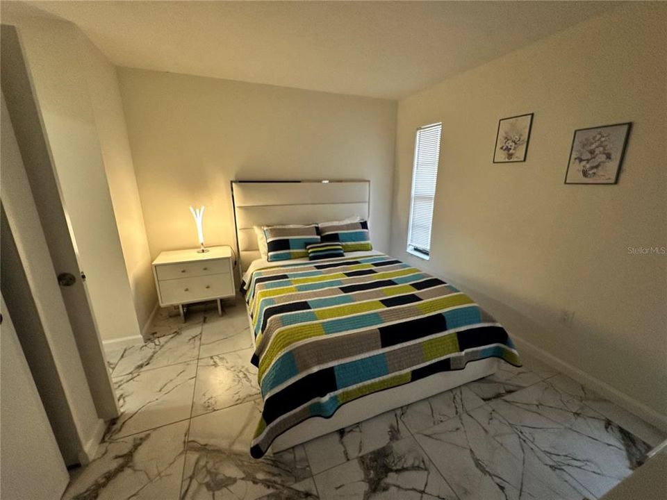 На продажу: $550,000 (4 спален, 0 ванн, 2086 Квадратных фут)