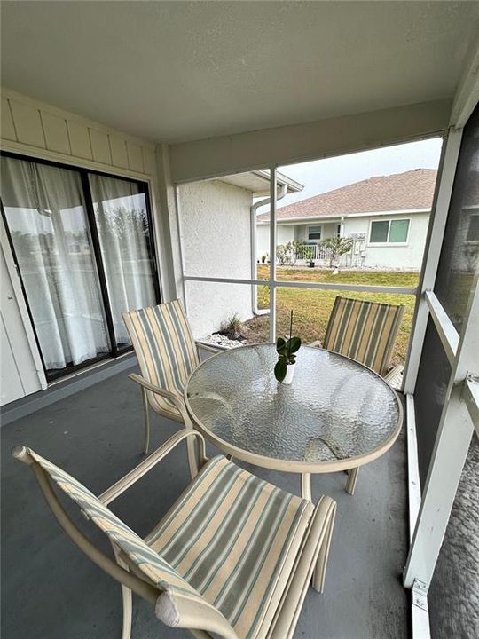 На продажу: $550,000 (4 спален, 0 ванн, 2086 Квадратных фут)