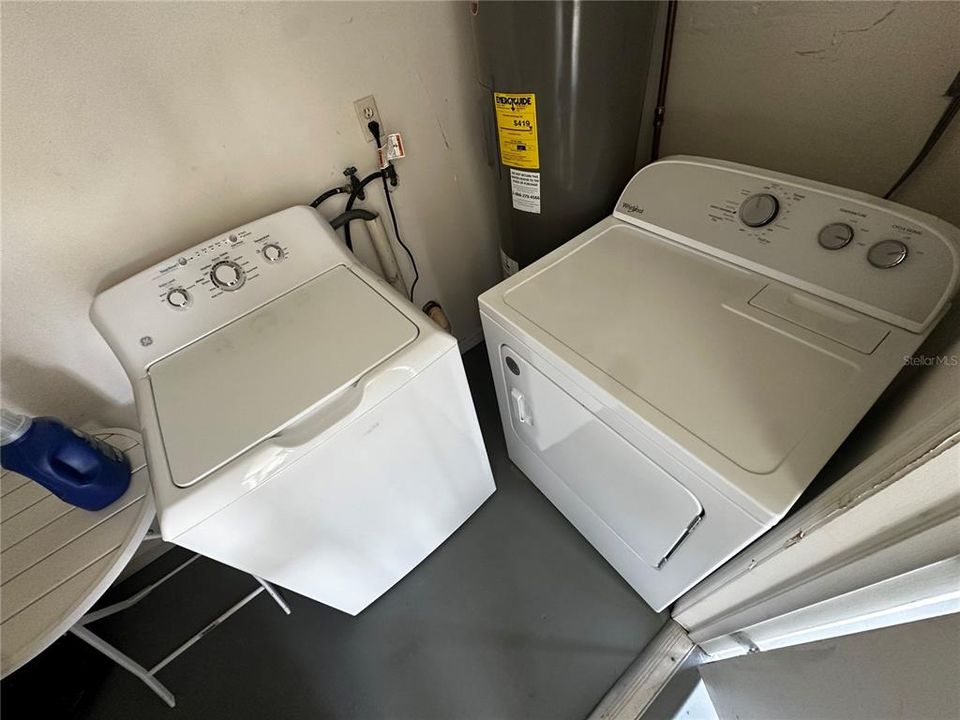 На продажу: $550,000 (4 спален, 0 ванн, 2086 Квадратных фут)