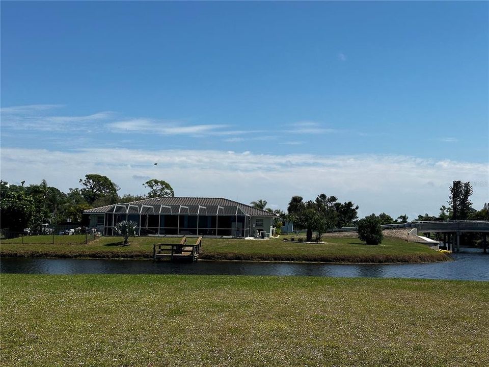 На продажу: $550,000 (4 спален, 0 ванн, 2086 Квадратных фут)