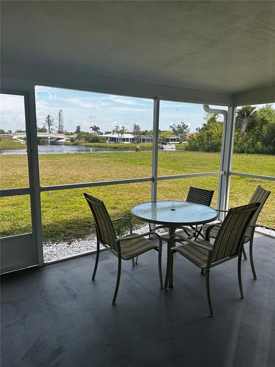 На продажу: $550,000 (4 спален, 0 ванн, 2086 Квадратных фут)