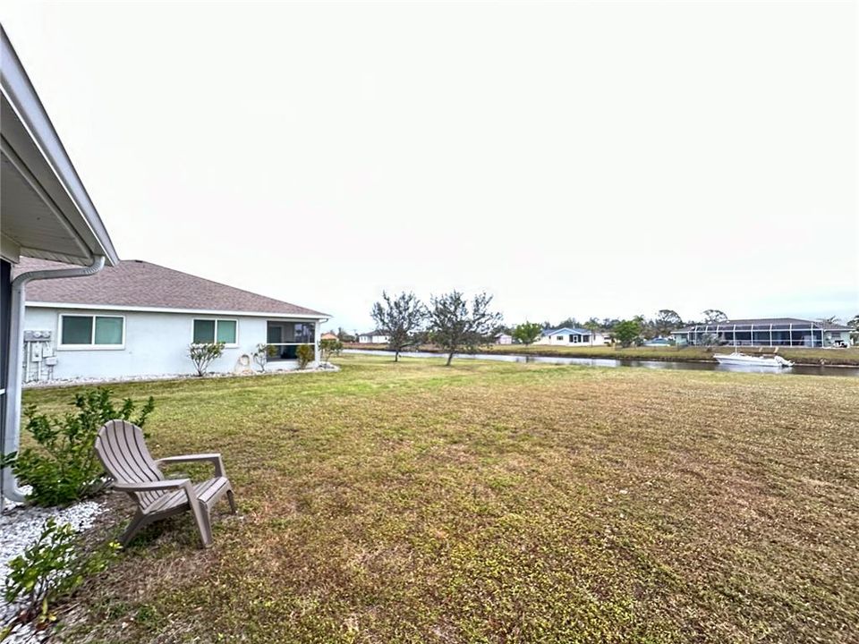 На продажу: $550,000 (4 спален, 0 ванн, 2086 Квадратных фут)