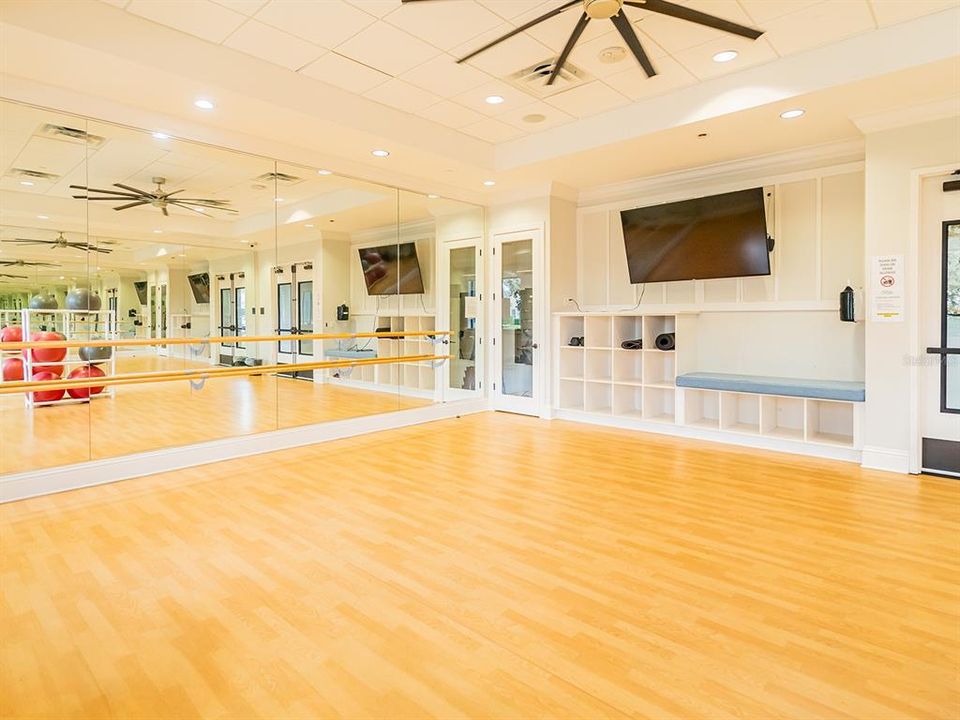 В аренду: $3,800 (5 спален, 4 ванн, 3381 Квадратных фут)