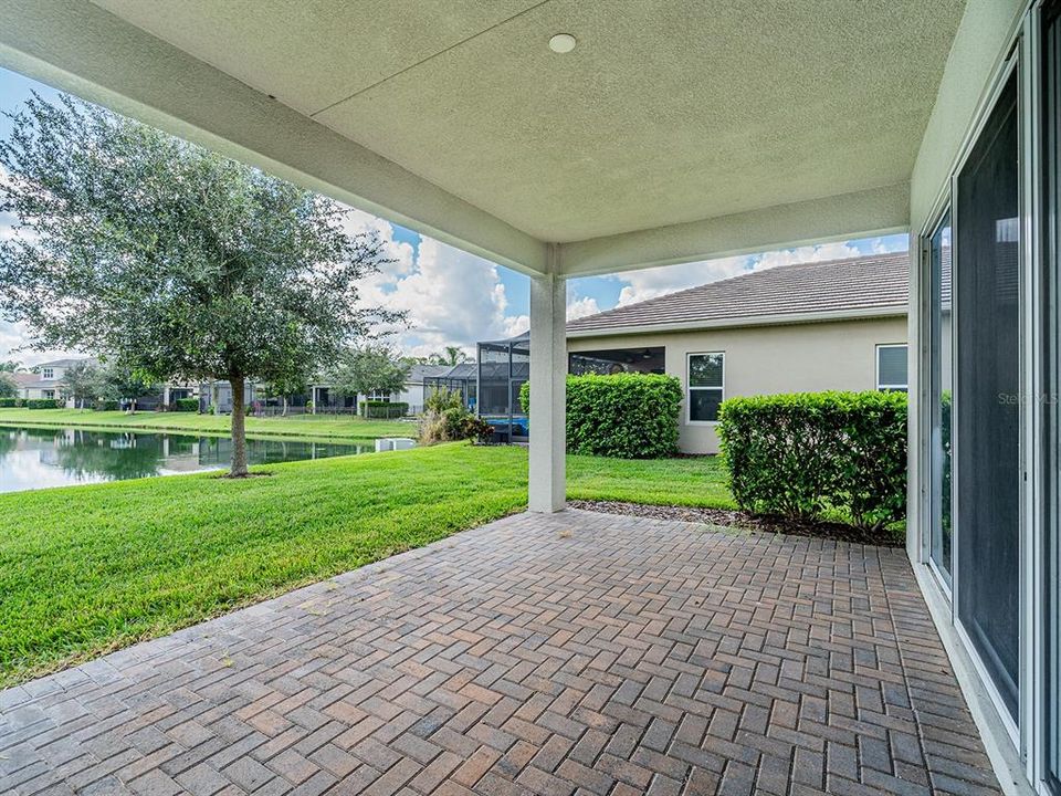 В аренду: $3,800 (5 спален, 4 ванн, 3381 Квадратных фут)