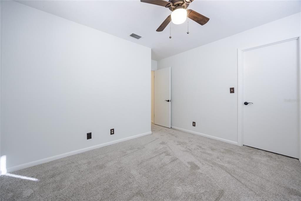 For Sale: $232,000 (2 beds, 2 baths, 1392 Square Feet)