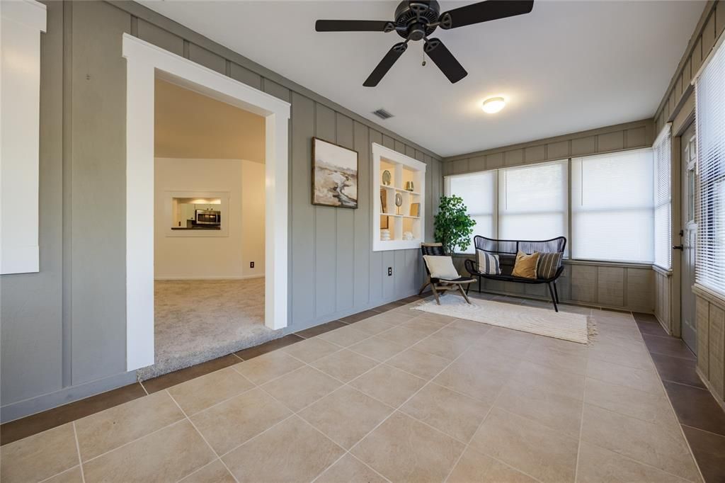 For Sale: $232,000 (2 beds, 2 baths, 1392 Square Feet)