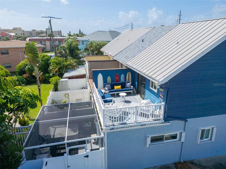 For Sale: $415,000 (2 beds, 2 baths, 1104 Square Feet)