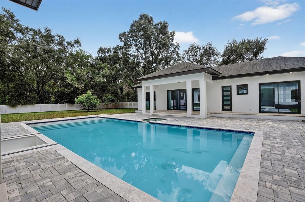 Active With Contract: $1,949,000 (7 beds, 5 baths, 6396 Square Feet)