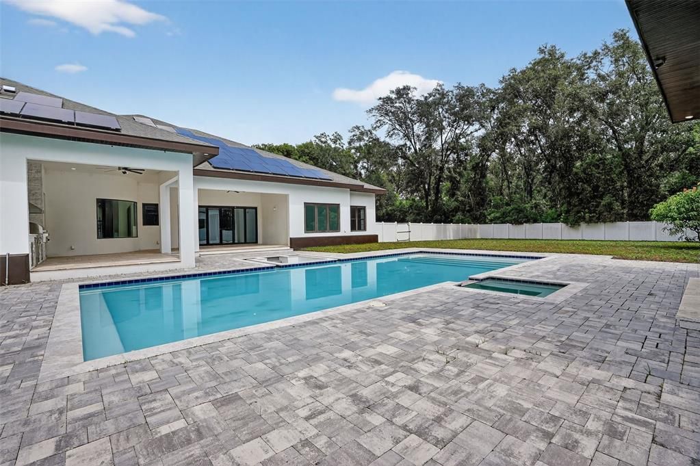 Active With Contract: $1,949,000 (7 beds, 5 baths, 6396 Square Feet)