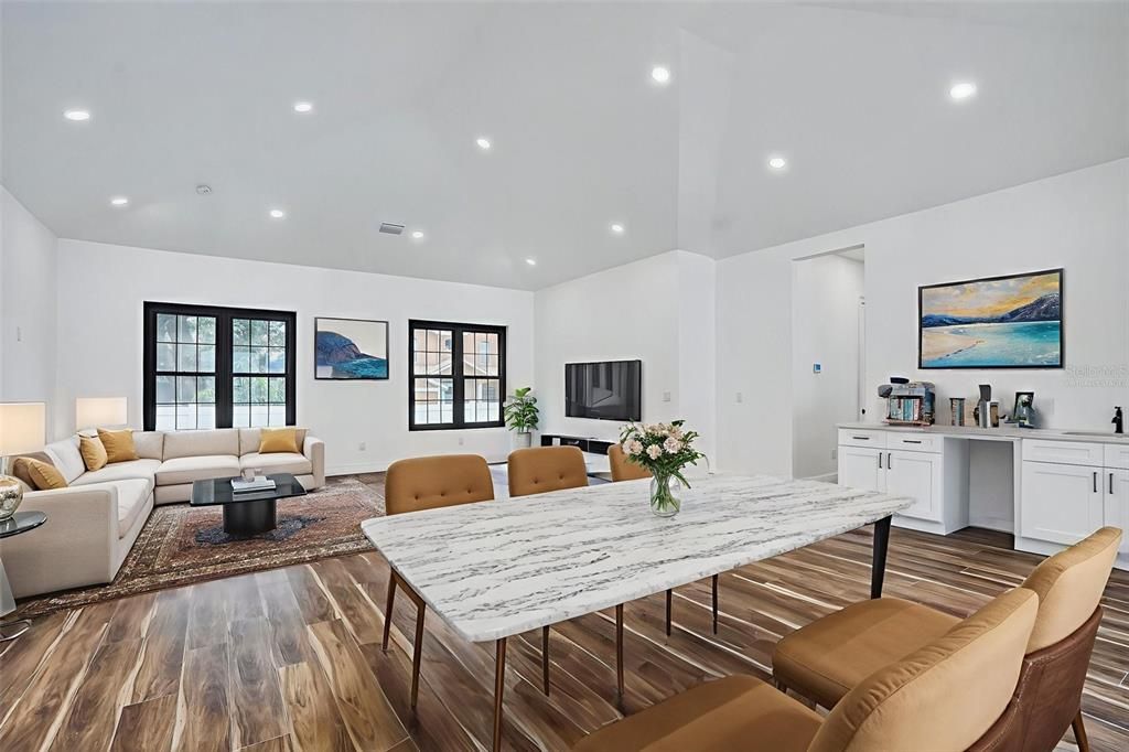 Active With Contract: $1,949,000 (7 beds, 5 baths, 6396 Square Feet)