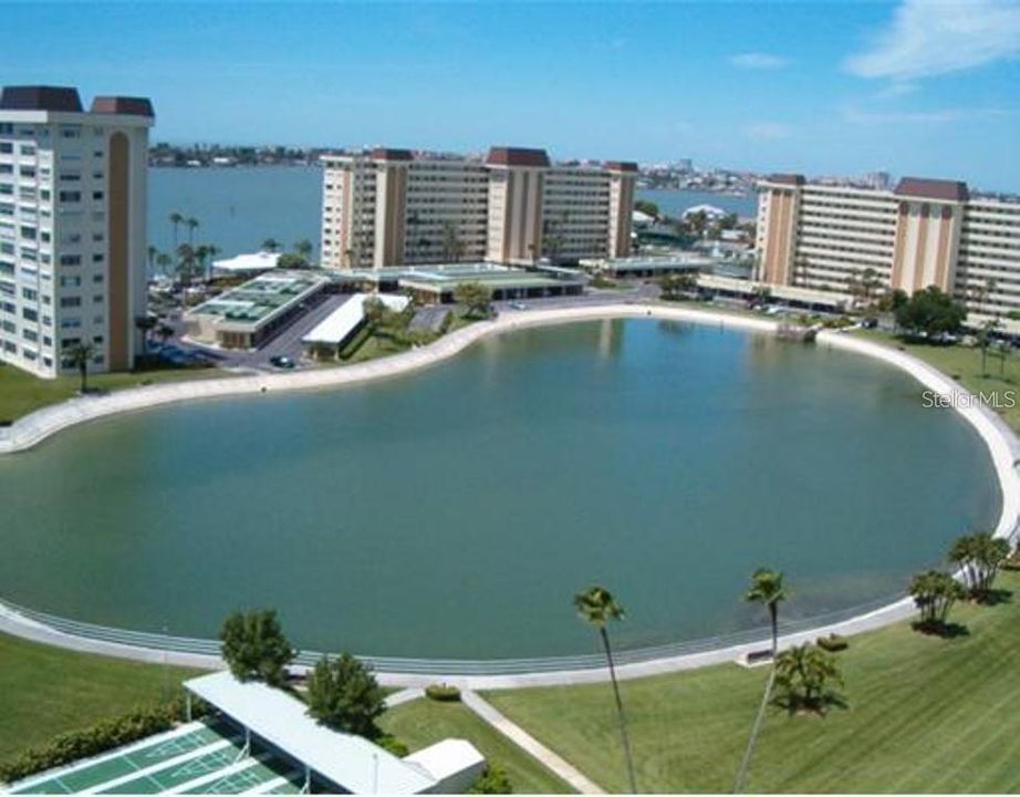 En Venta: $269,000 (2 camas, 2 baños, 1045 Pies cuadrados)