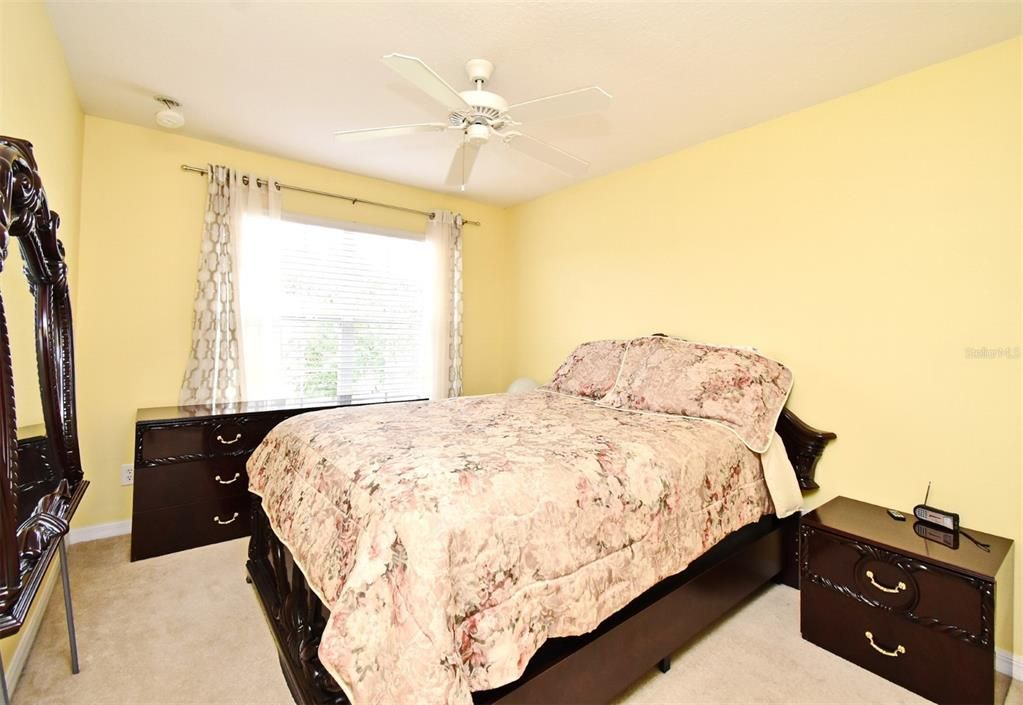 En Venta: $369,900 (3 camas, 2 baños, 1914 Pies cuadrados)