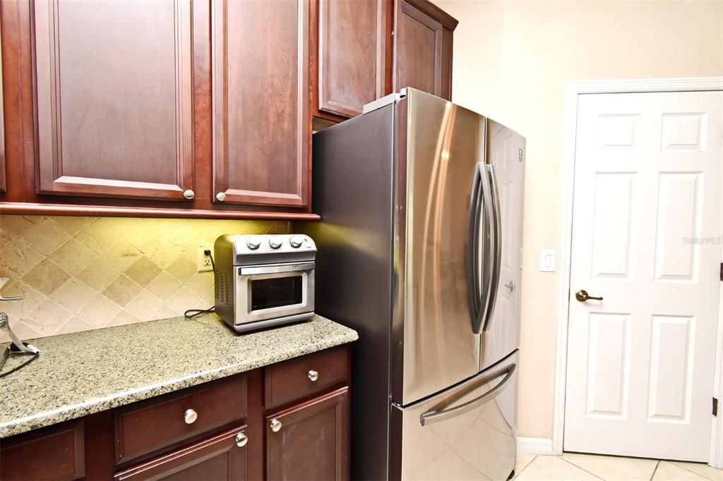 En Venta: $369,900 (3 camas, 2 baños, 1914 Pies cuadrados)