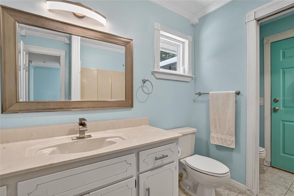 For Sale: $405,000 (3 beds, 2 baths, 1981 Square Feet)