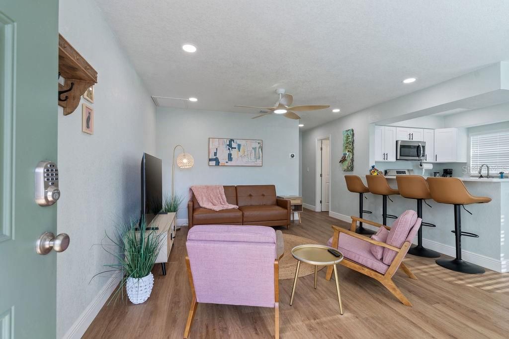 For Sale: $485,000 (4 beds, 2 baths, 2312 Square Feet)