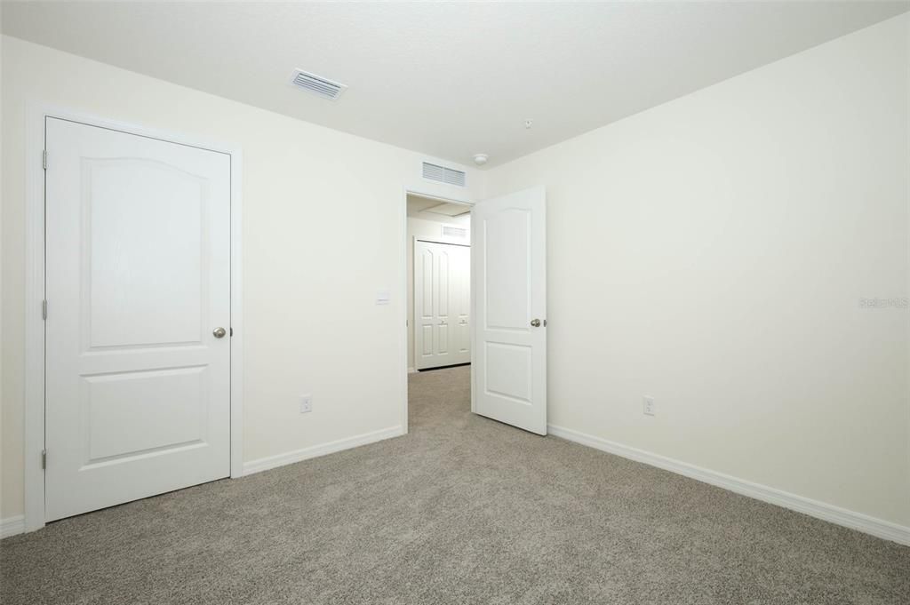 出租: $2,295 (3 贝兹, 2 浴室, 1640 平方英尺)