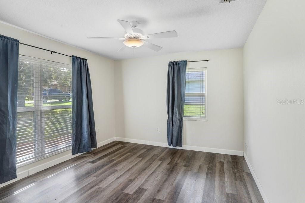 For Sale: $419,900 (3 beds, 2 baths, 1859 Square Feet)