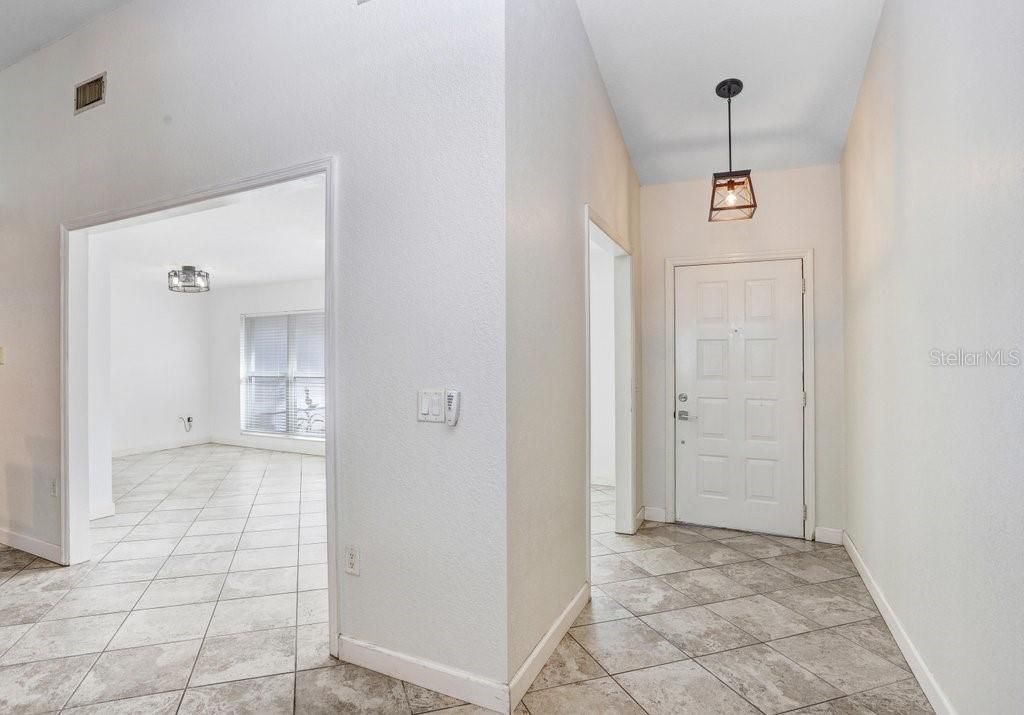 For Sale: $419,900 (3 beds, 2 baths, 1859 Square Feet)