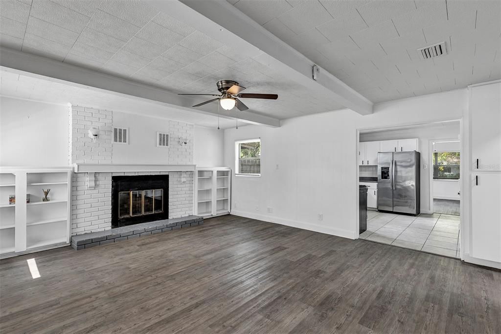 En Venta: $213,500 (3 camas, 2 baños, 1461 Pies cuadrados)