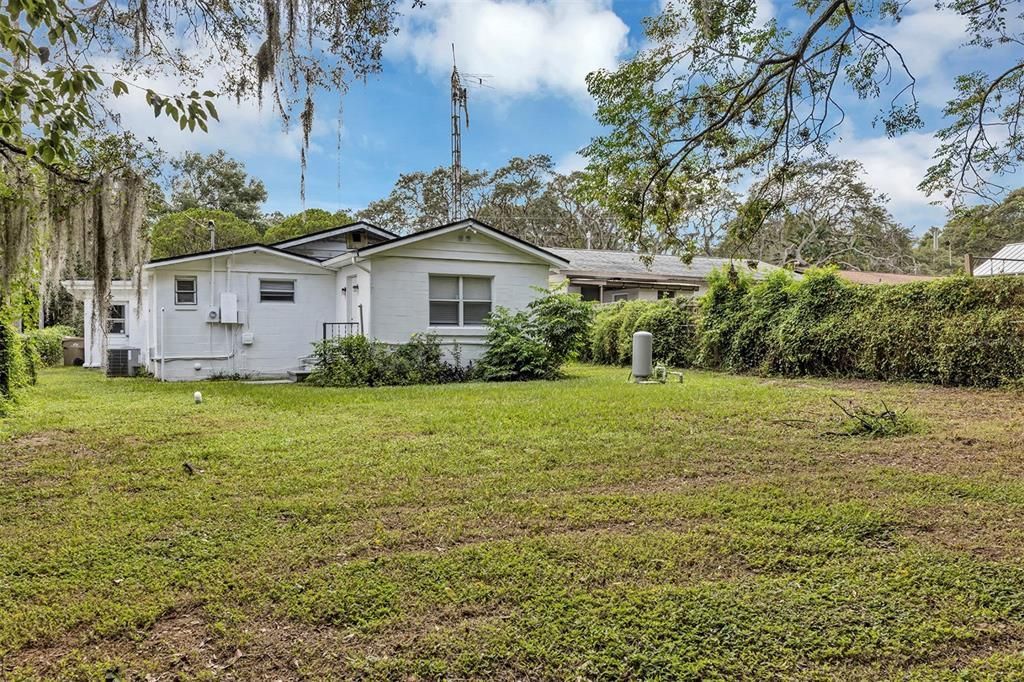 En Venta: $213,500 (3 camas, 2 baños, 1461 Pies cuadrados)