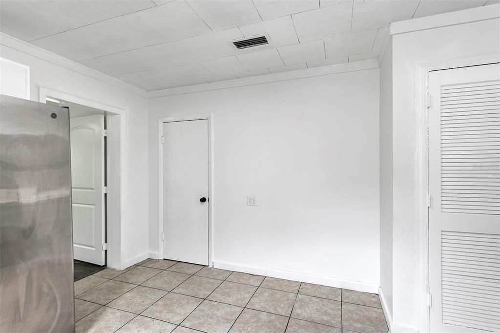 En Venta: $213,500 (3 camas, 2 baños, 1461 Pies cuadrados)