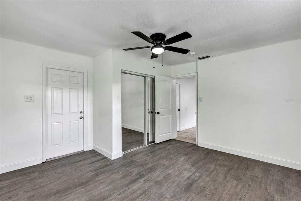 En Venta: $213,500 (3 camas, 2 baños, 1461 Pies cuadrados)