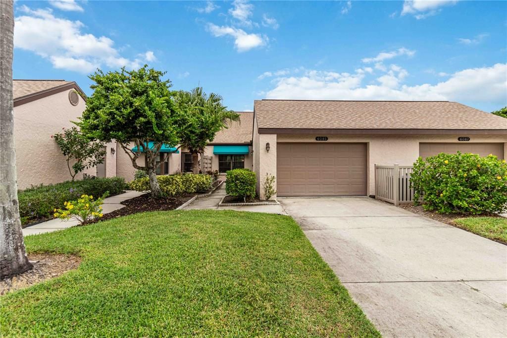 En Venta: $329,000 (2 camas, 2 baños, 1380 Pies cuadrados)