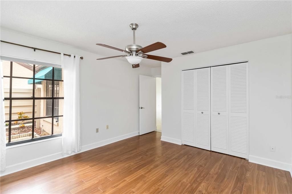 En Venta: $329,000 (2 camas, 2 baños, 1380 Pies cuadrados)