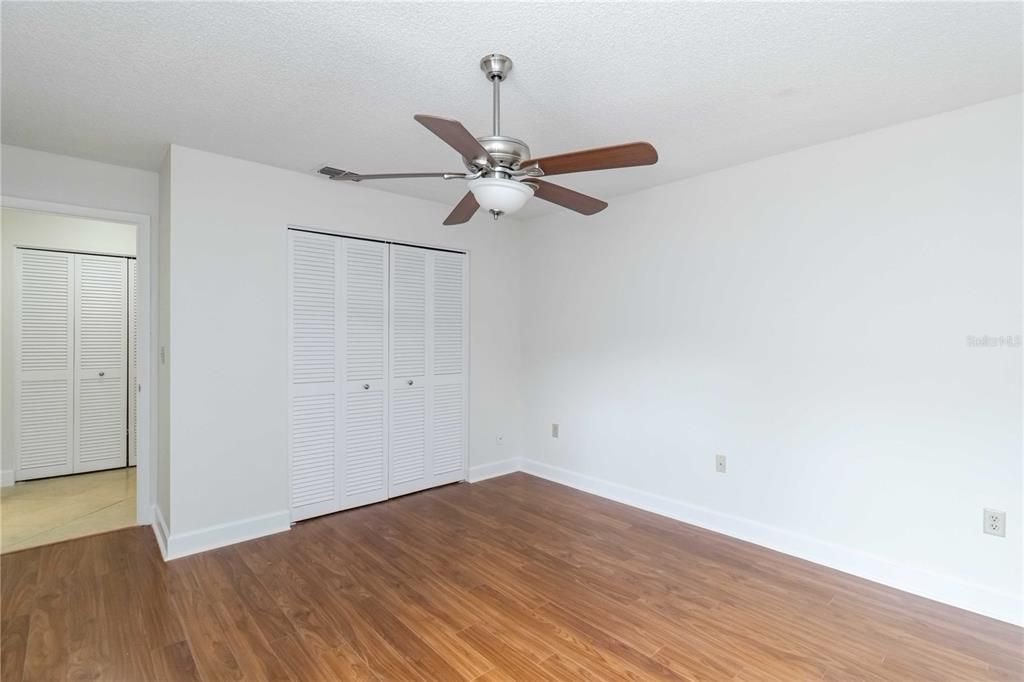 En Venta: $329,000 (2 camas, 2 baños, 1380 Pies cuadrados)