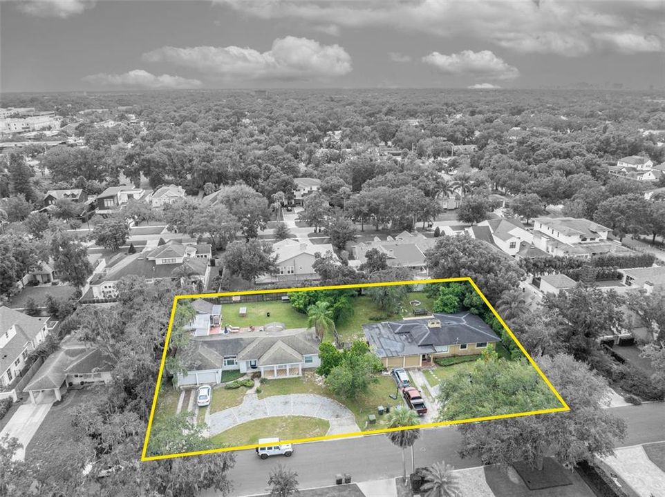 待售: $800,000 (0.19 acres)