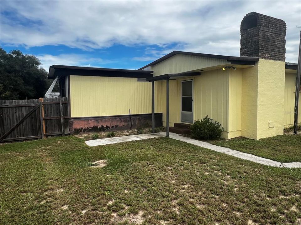 待售: $179,000 (3 贝兹, 2 浴室, 1292 平方英尺)