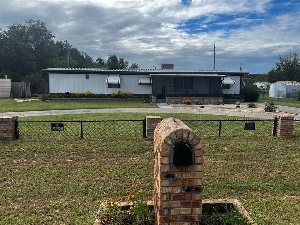 待售: $179,000 (3 贝兹, 2 浴室, 1292 平方英尺)