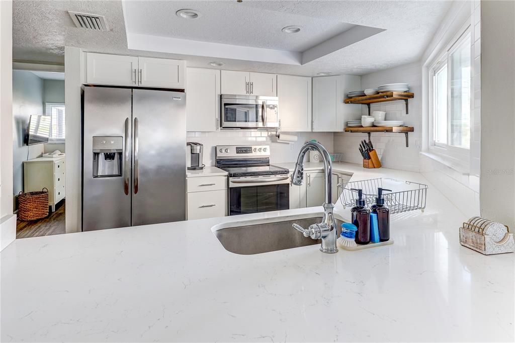 En Venta: $1,900,000 (4 camas, 3 baños, 1835 Pies cuadrados)