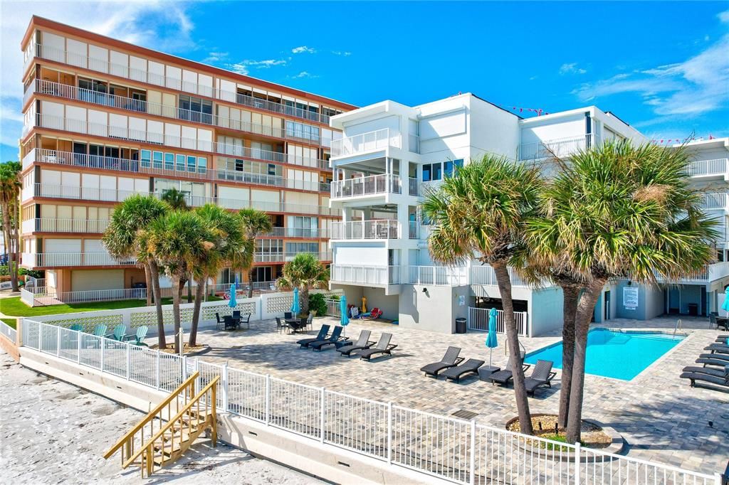 En Venta: $1,900,000 (4 camas, 3 baños, 1835 Pies cuadrados)