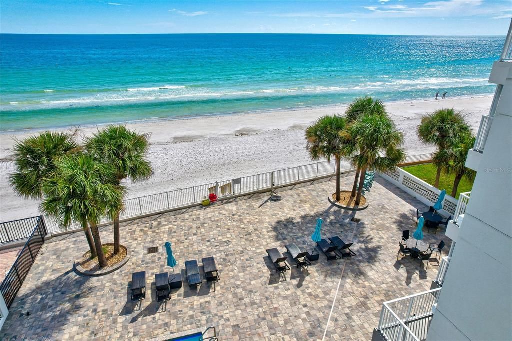 En Venta: $1,900,000 (4 camas, 3 baños, 1835 Pies cuadrados)