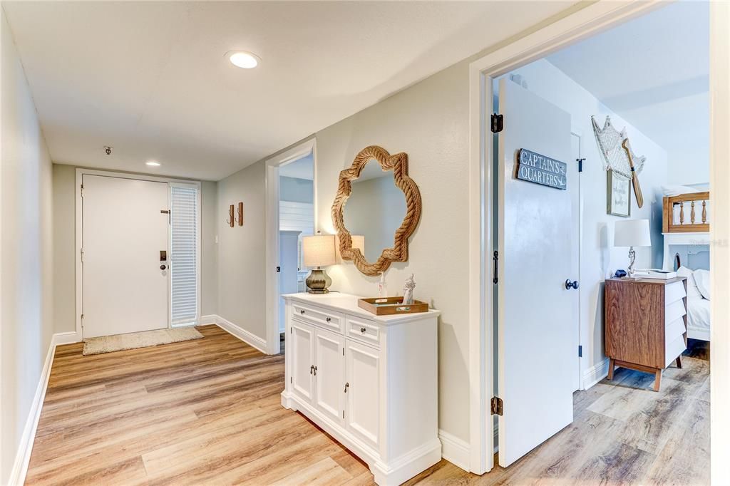 En Venta: $1,900,000 (4 camas, 3 baños, 1835 Pies cuadrados)