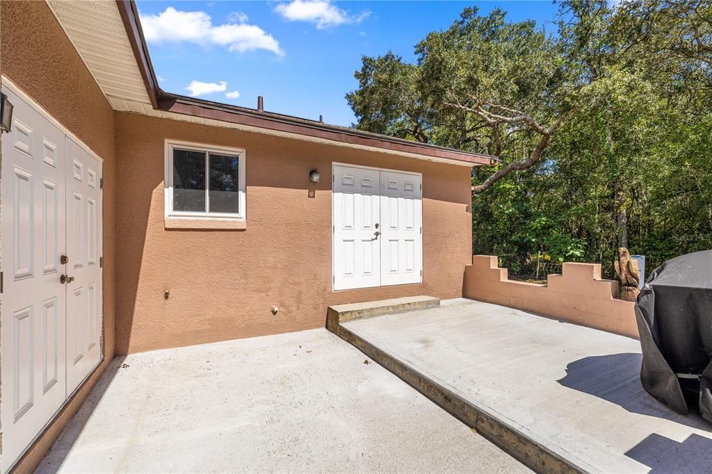 Active With Contract: $299,950 (3 beds, 2 baths, 2242 Square Feet)