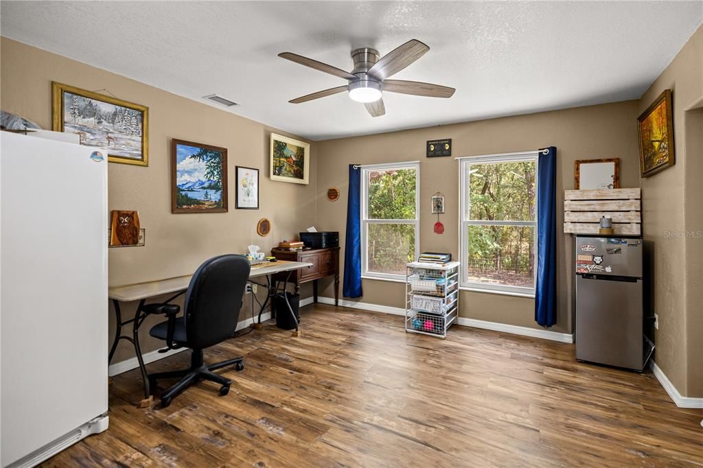 Active With Contract: $299,950 (3 beds, 2 baths, 2242 Square Feet)