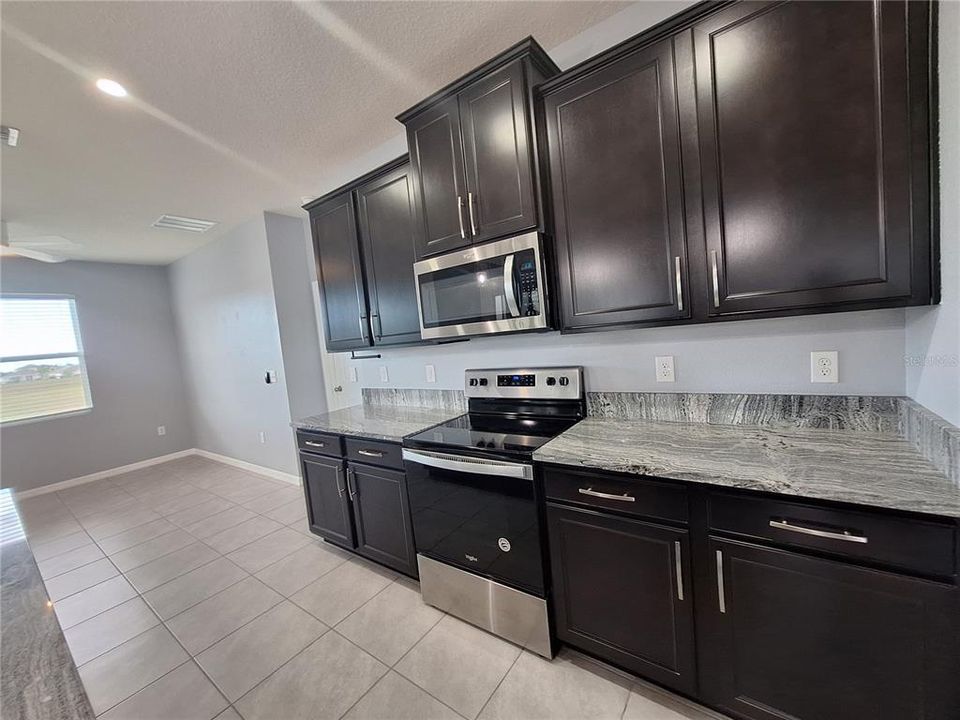 待售: $510,000 (4 贝兹, 3 浴室, 2791 平方英尺)