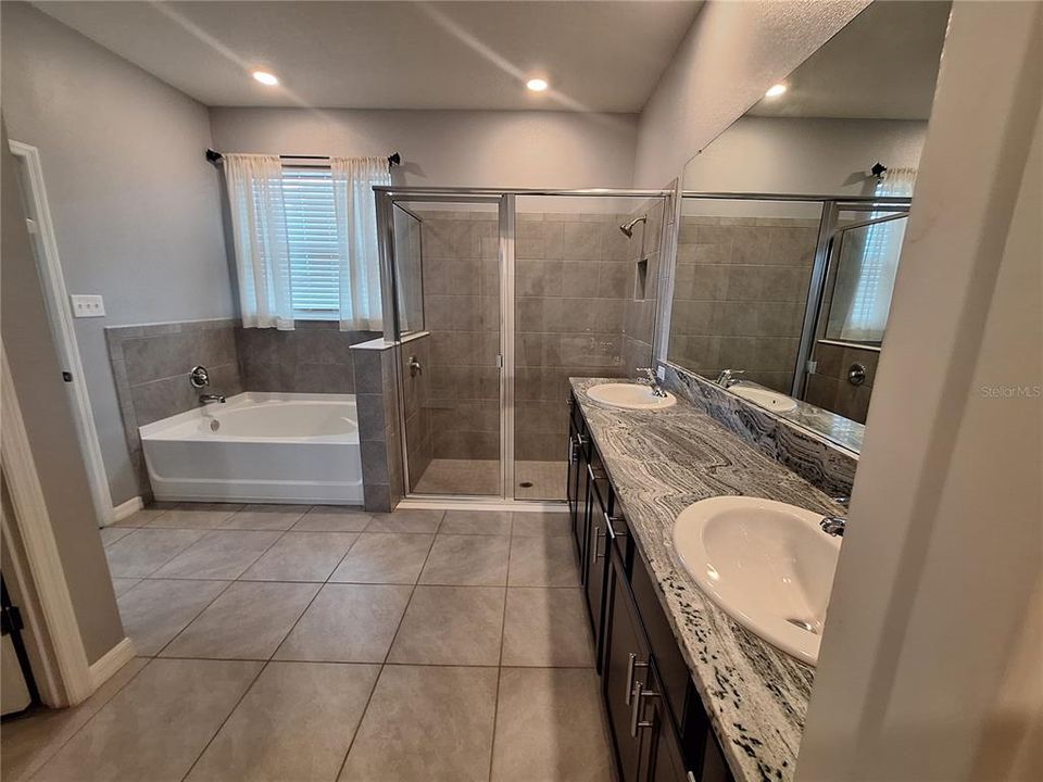 待售: $510,000 (4 贝兹, 3 浴室, 2791 平方英尺)