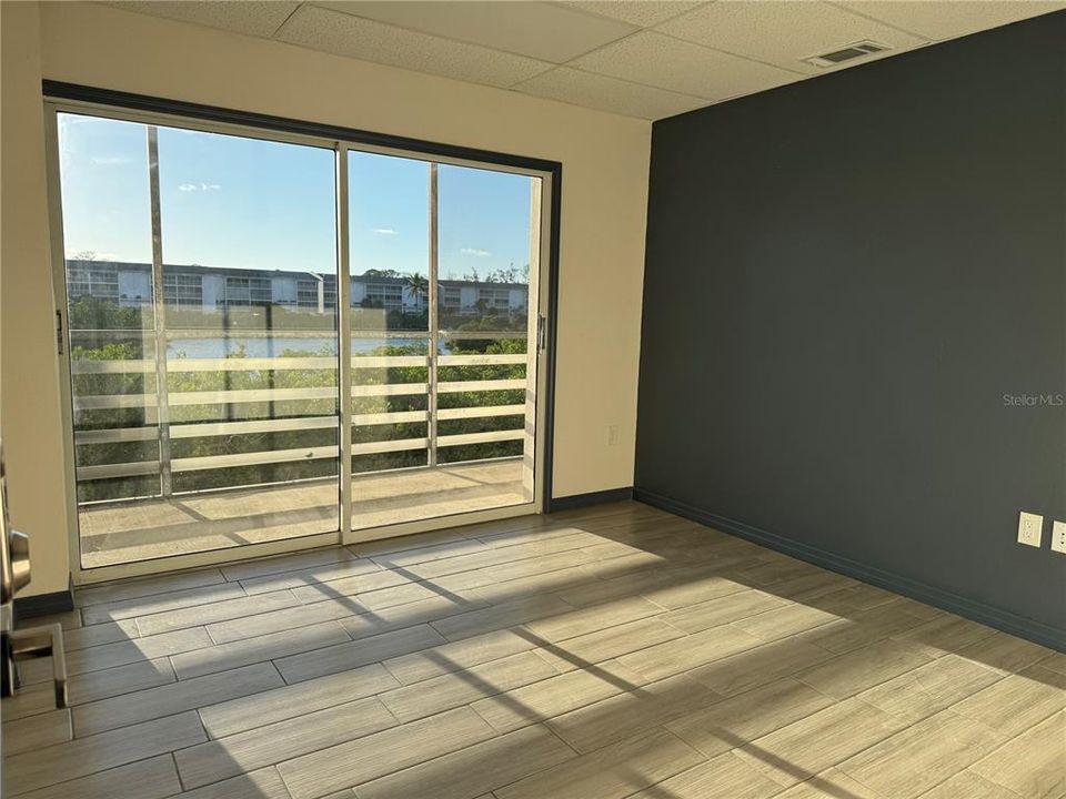 For Sale: $3,600 (0 beds, 0 baths, 1962 Square Feet)