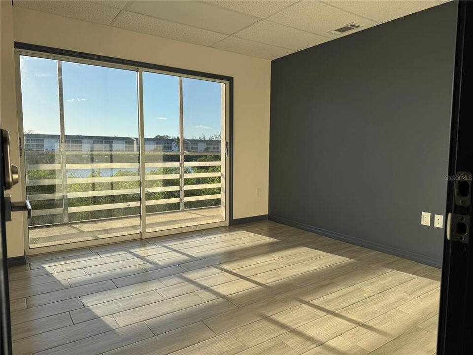 For Sale: $3,600 (0 beds, 0 baths, 1962 Square Feet)