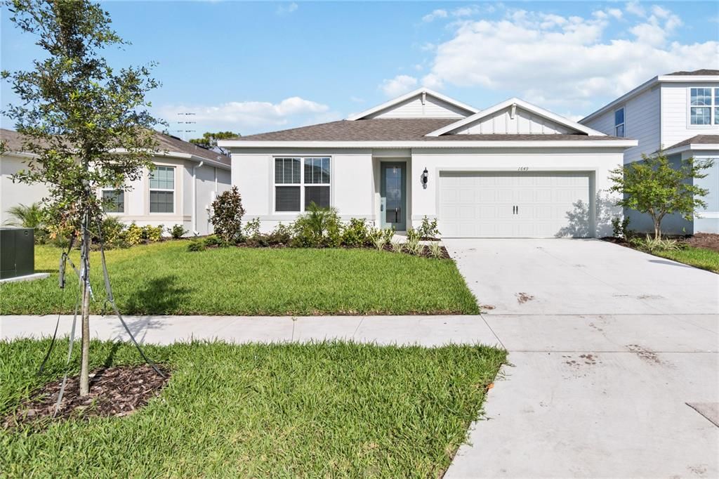 For Rent: $1,995 (4 beds, 2 baths, 1850 Square Feet)