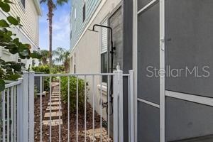 En Venta: $858,000 (4 camas, 3 baños, 2749 Pies cuadrados)