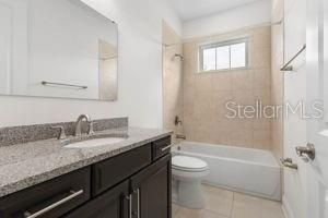 En Venta: $858,000 (4 camas, 3 baños, 2749 Pies cuadrados)