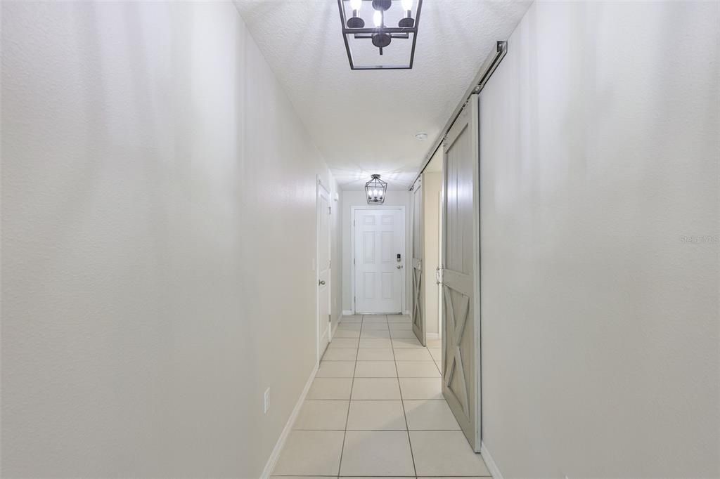 出租: $2,300 (4 贝兹, 2 浴室, 1405 平方英尺)