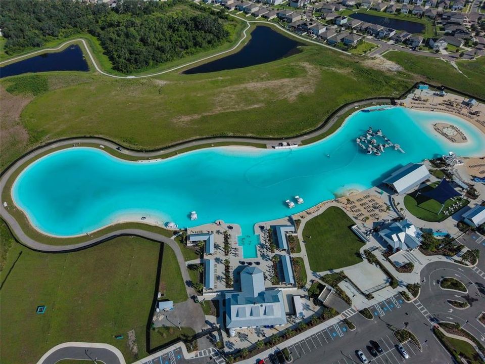 出租: $2,300 (4 贝兹, 2 浴室, 1405 平方英尺)